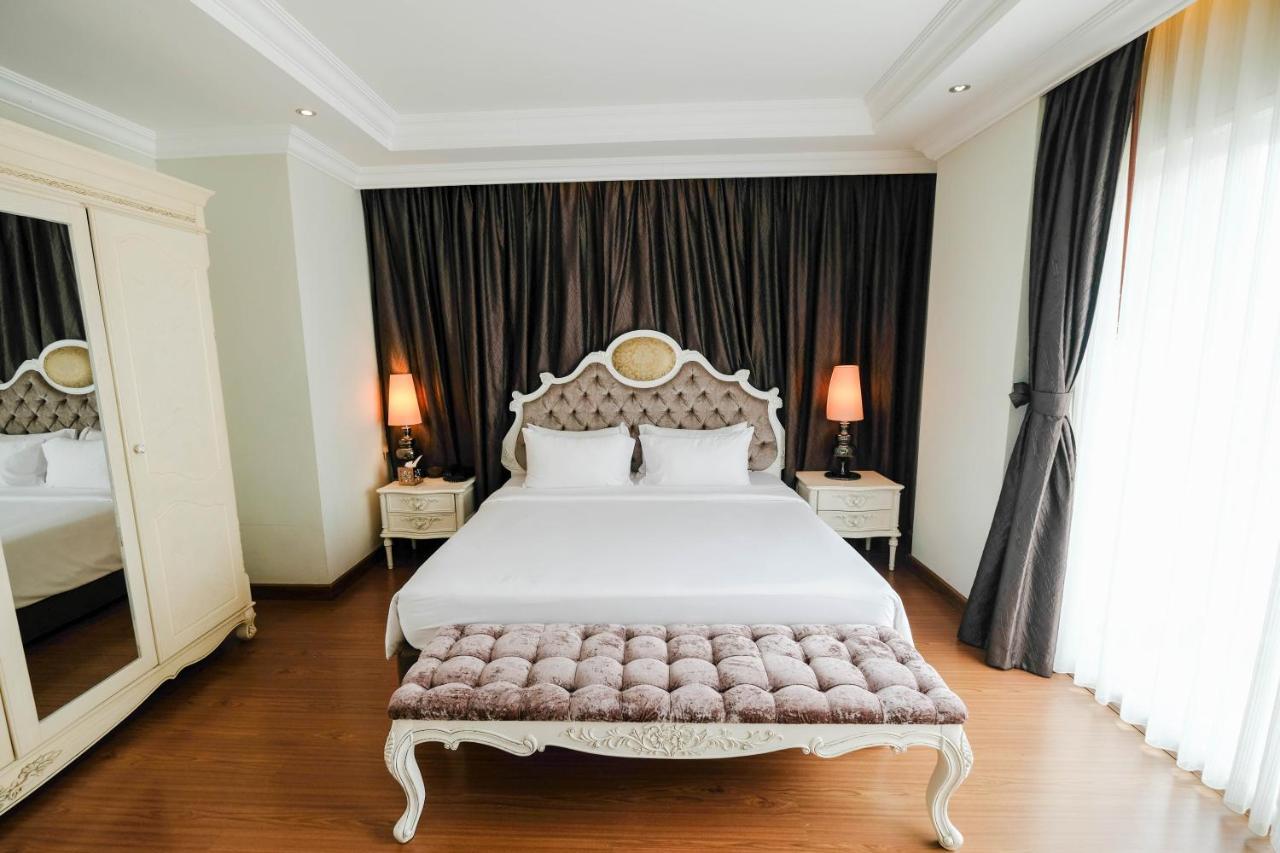 Lk Miracle Suite - Sha Extra Plus Pattaya Exterior photo