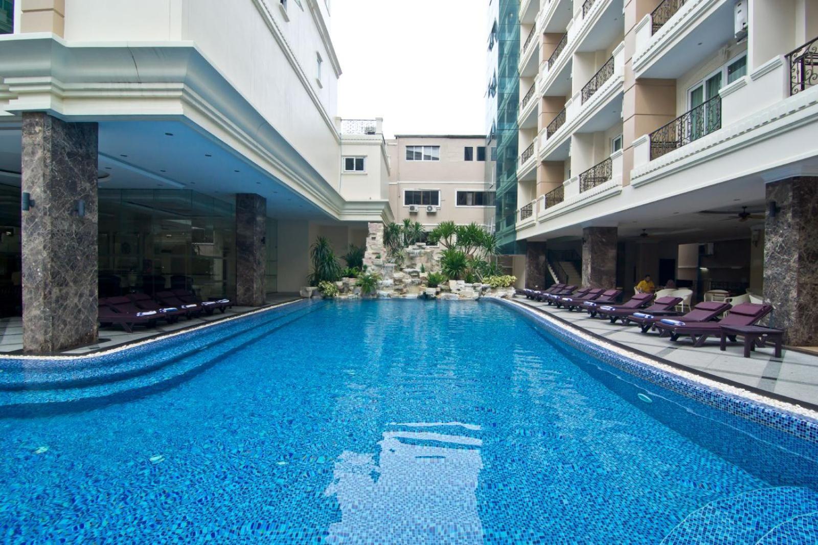 Lk Miracle Suite - Sha Extra Plus Pattaya Exterior photo