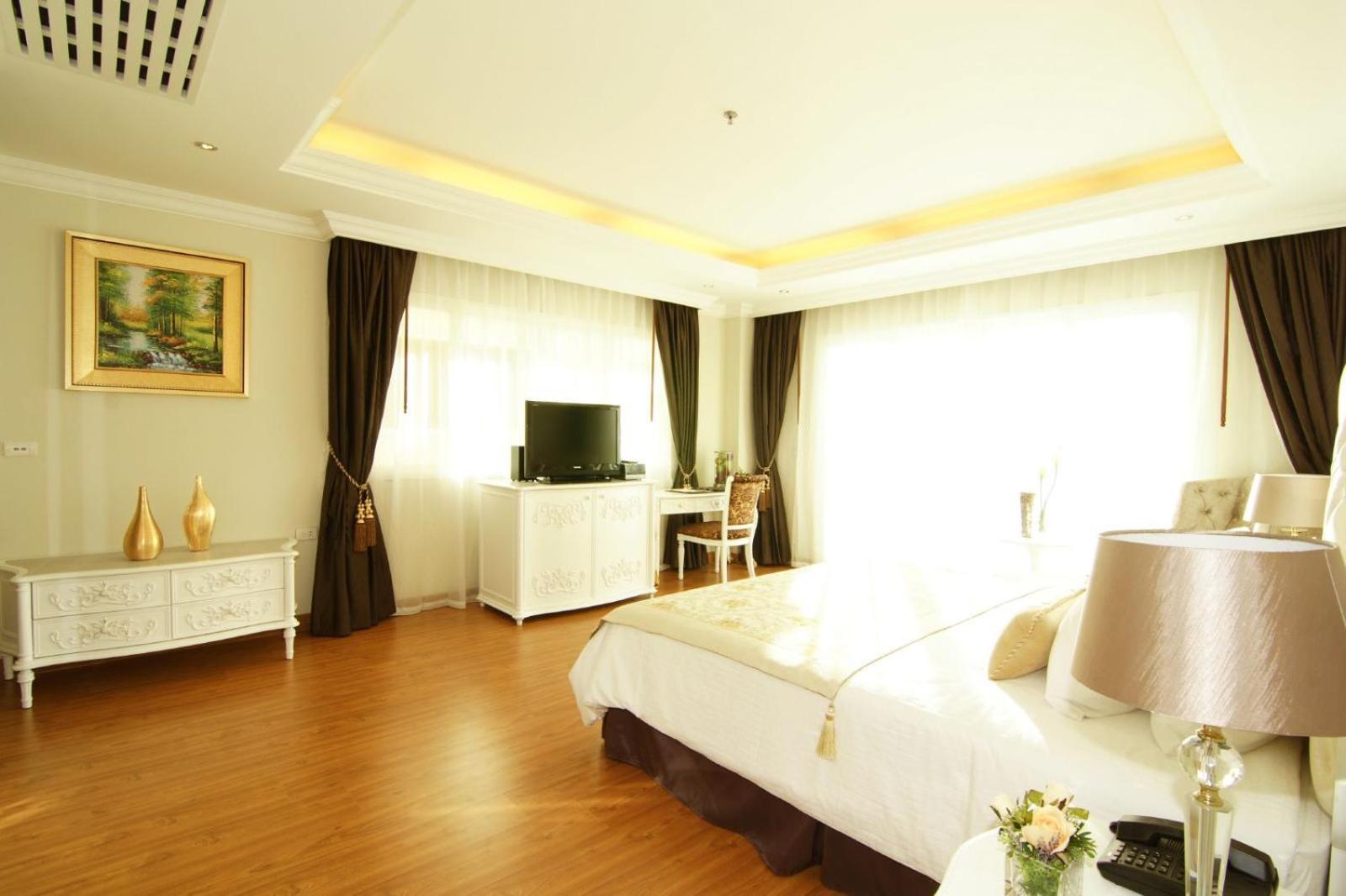 Lk Miracle Suite - Sha Extra Plus Pattaya Exterior photo