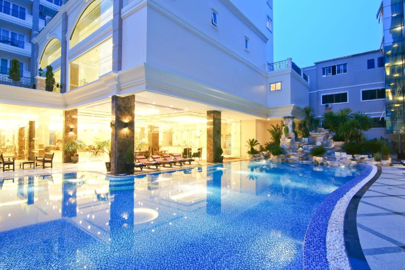 Lk Miracle Suite - Sha Extra Plus Pattaya Exterior photo